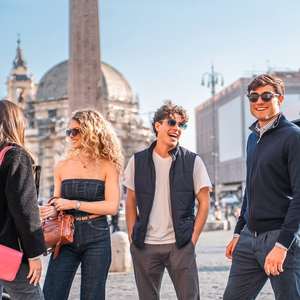 Guests in Piazza del Popolo